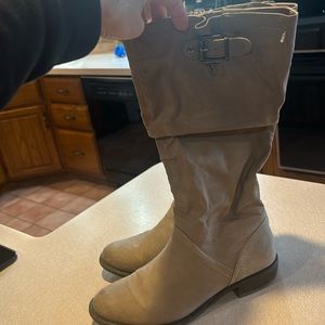 White Mountain Women’s Boots